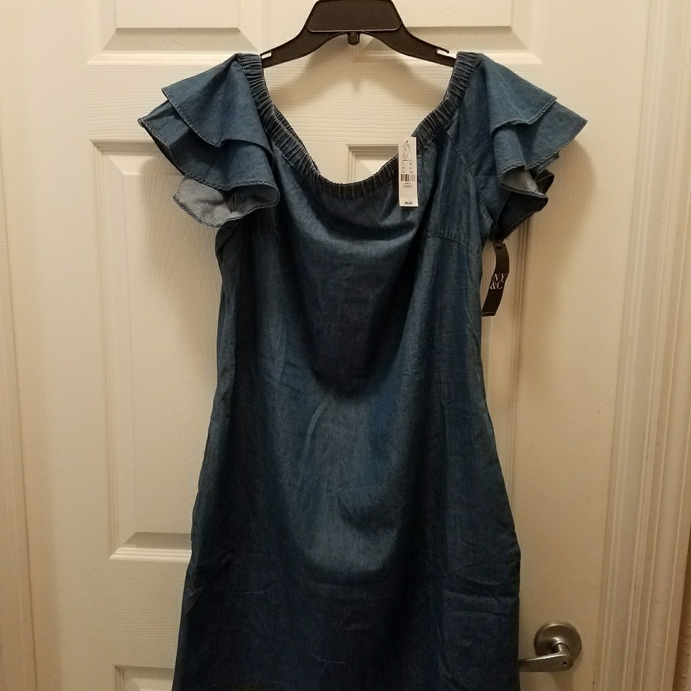 New York & Company off shoulders light Denim Dress